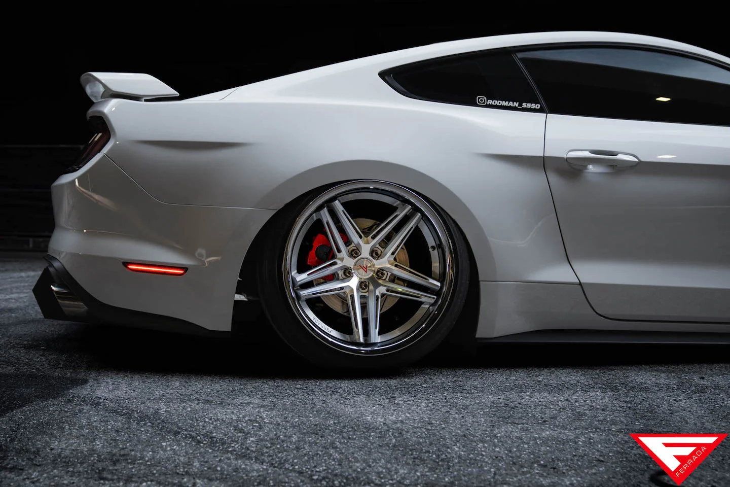 Ferrada_wheels_2020 Ford Mustang_4