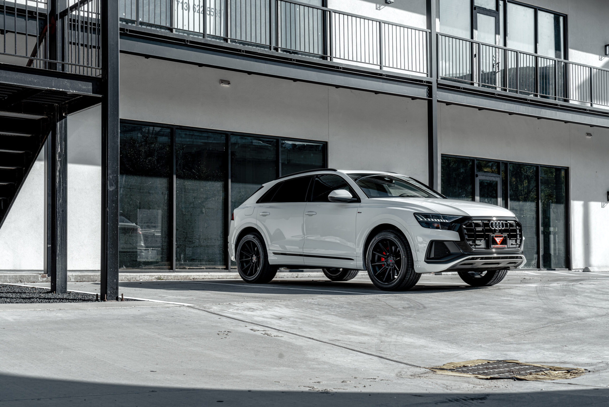 2020 Audi Q8 - CM2 MB (1 of 9)