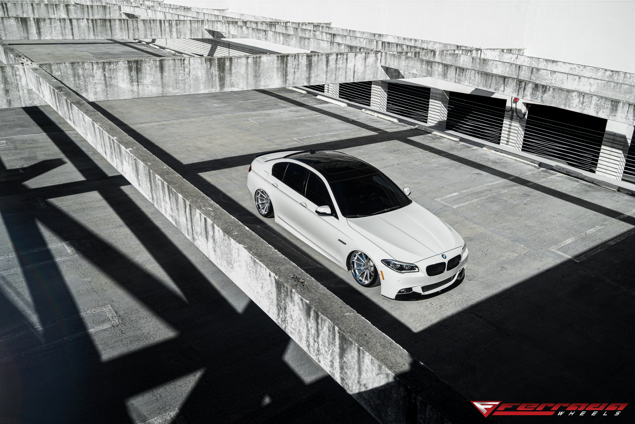 Ferrada White BMW 5 Series 1