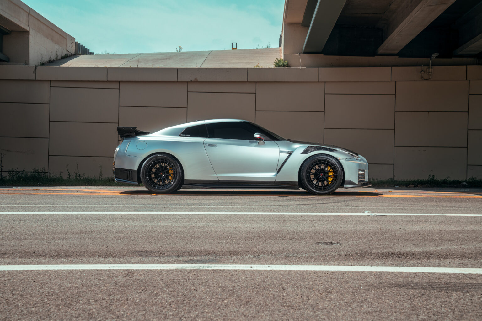 Nissan GTR – FR12 OB – FERRADA WHEELS