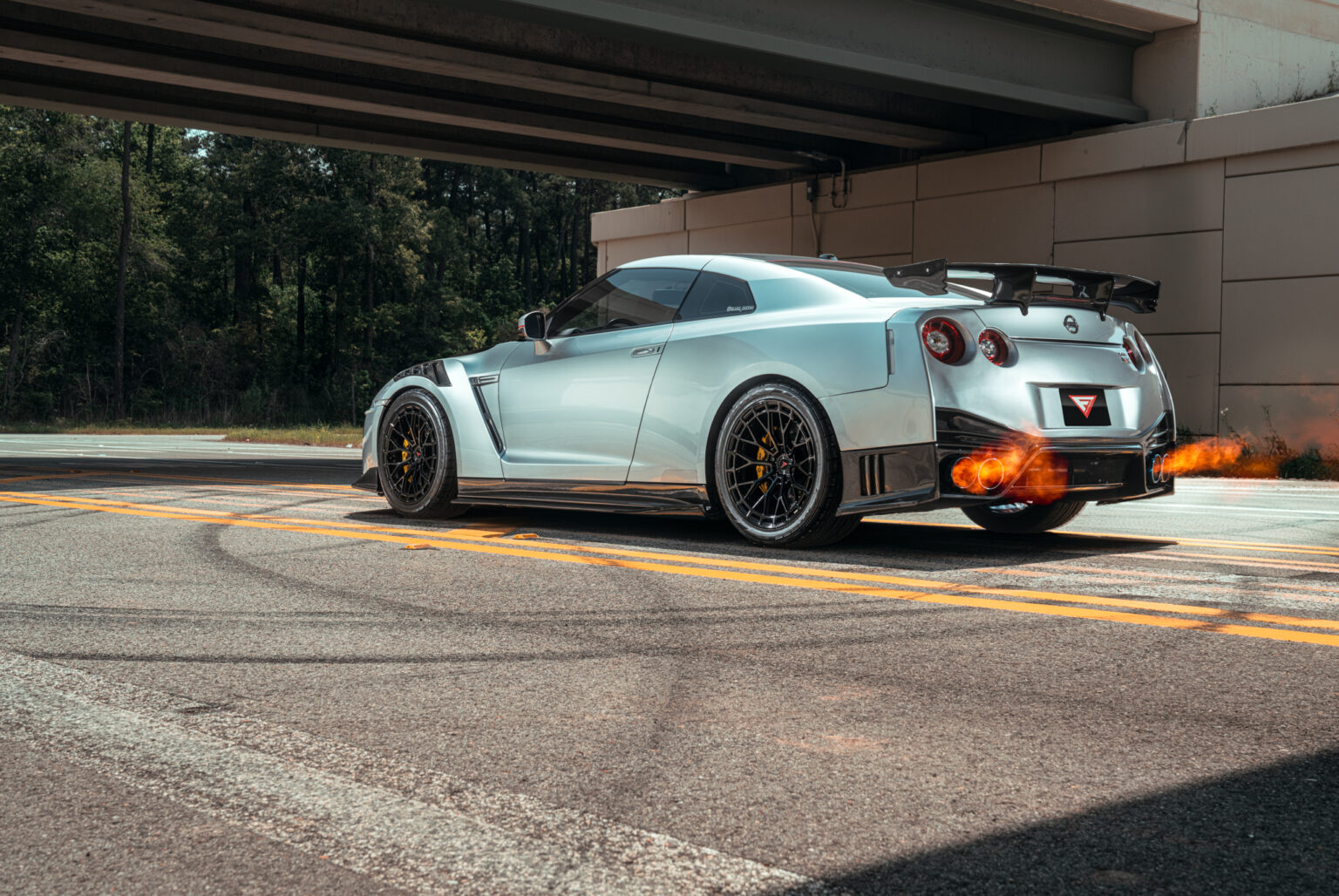 Nissan GTR – FR12 OB – FERRADA WHEELS