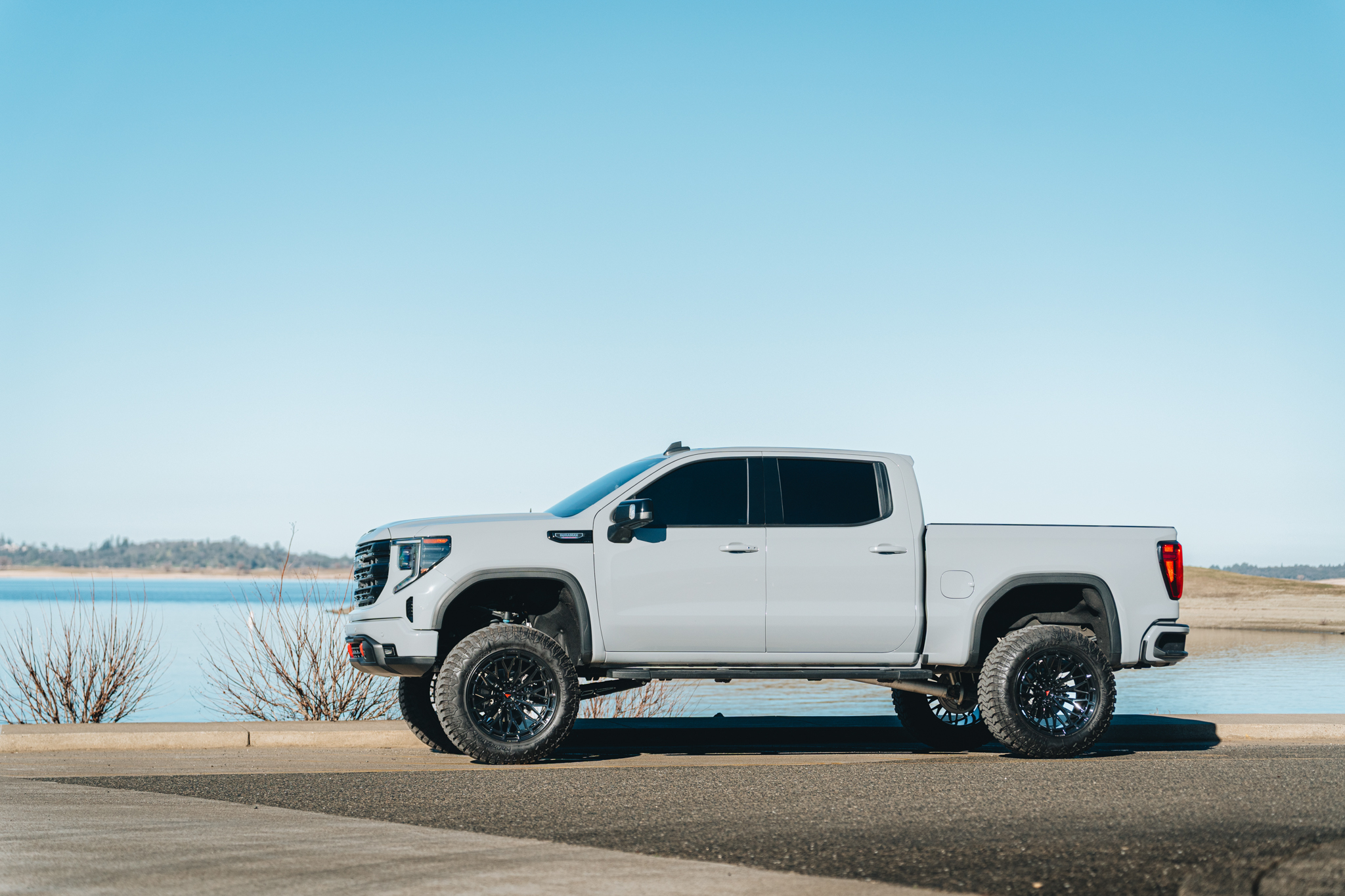 GMC Sierra - FTR12 OB (3 of 11)