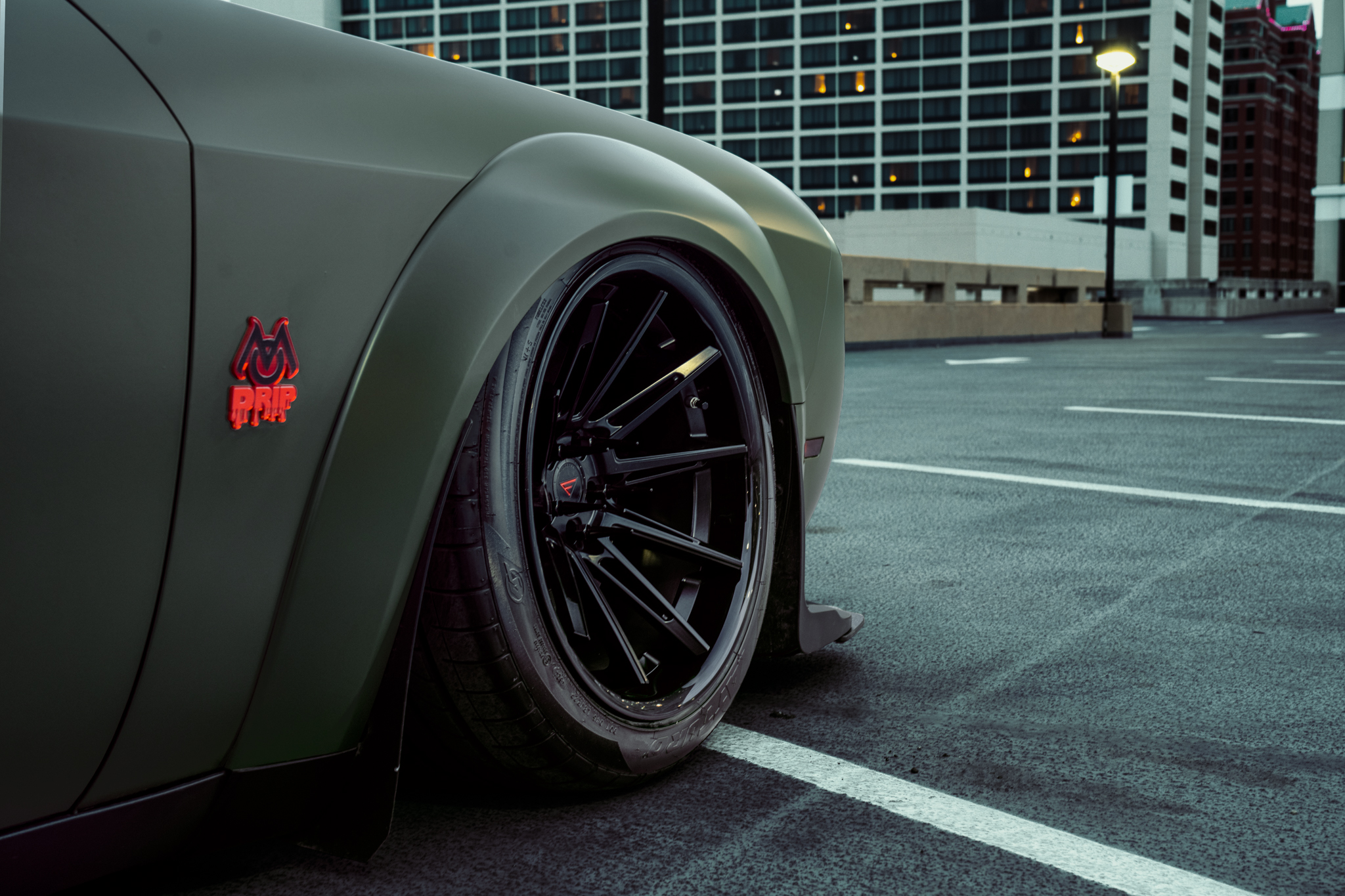 Dodge Challenger Widebody - CM2 MB (5 of 8)