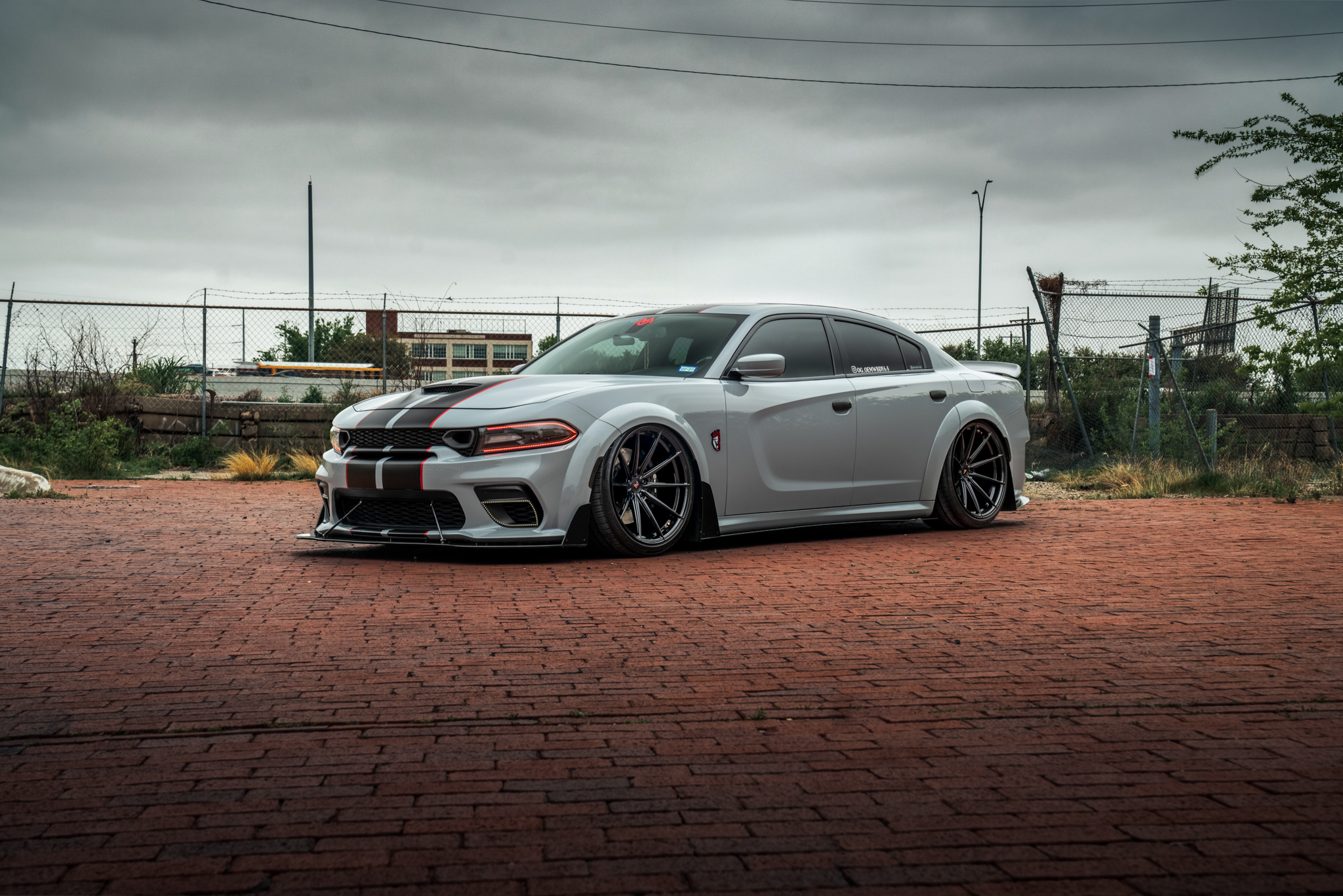 Dodge Charger Widebody - FR10 OB (1 of 8)