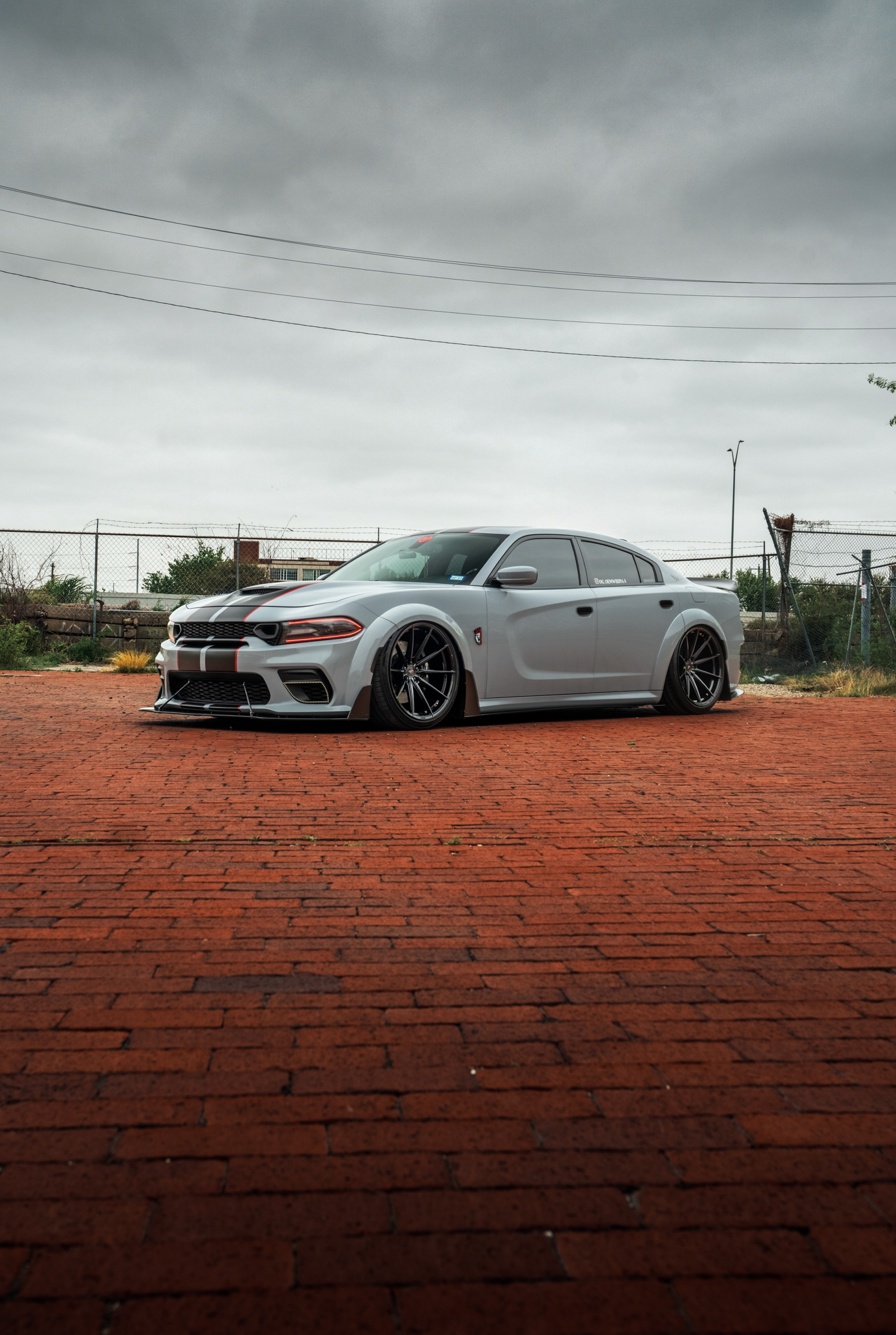 Dodge Charger Widebody - FR10 OB (2 of 8)