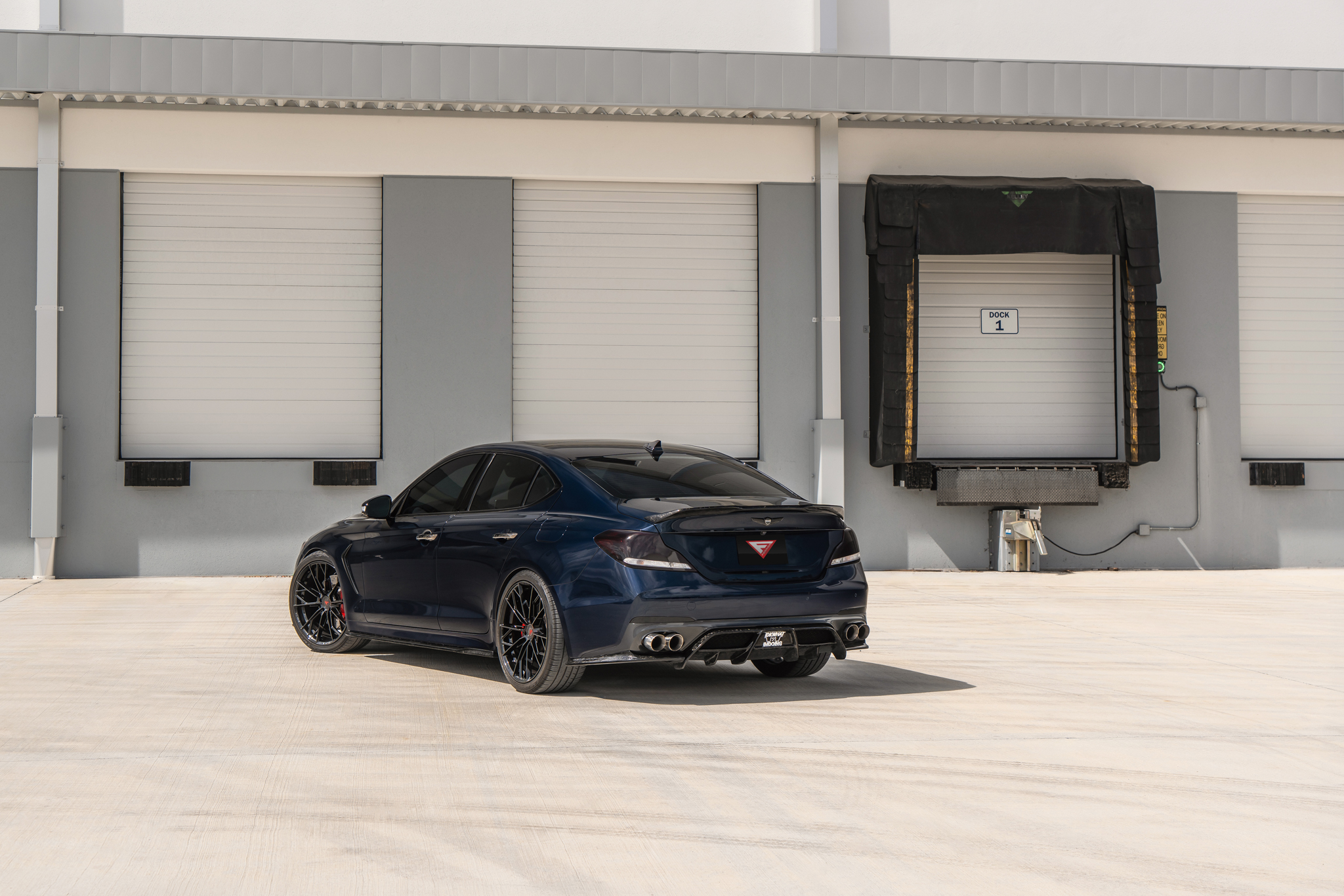 Genesis G70 - FR11 OB (12 of 13)