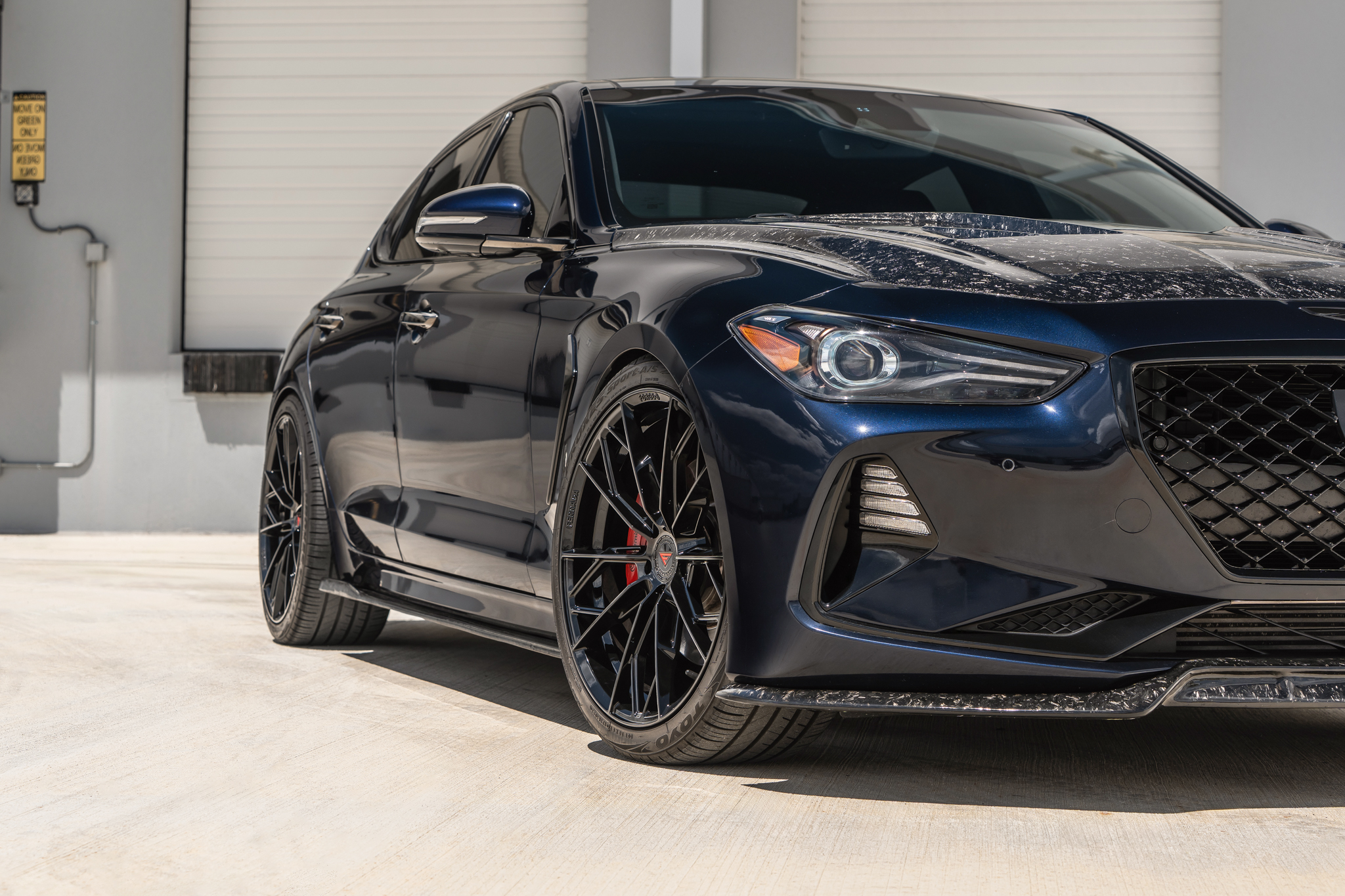 Genesis G70 - FR11 OB (5 of 13)