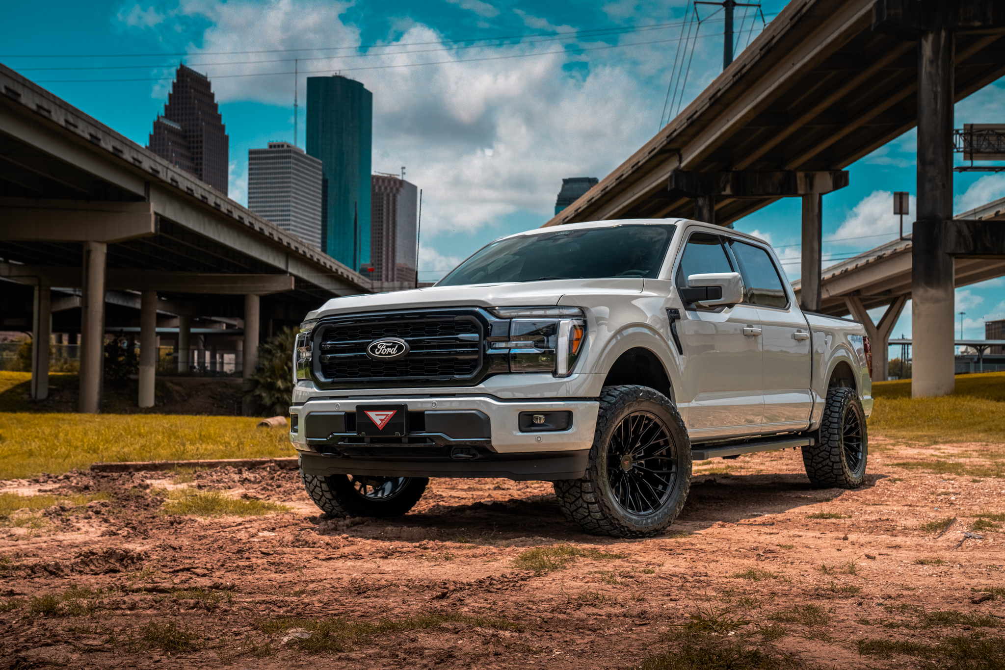 Ford F150 – FTR9 Obsidian Black